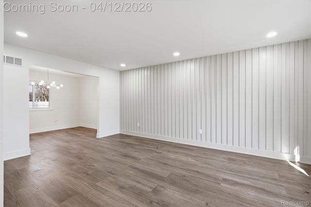 18878 Sunbright Avenue, Lathrup Village, MI 48076