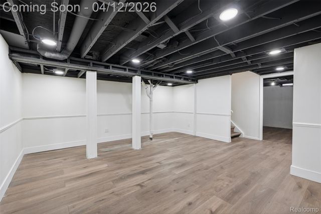 18878 Sunbright Avenue, Lathrup Village, MI 48076