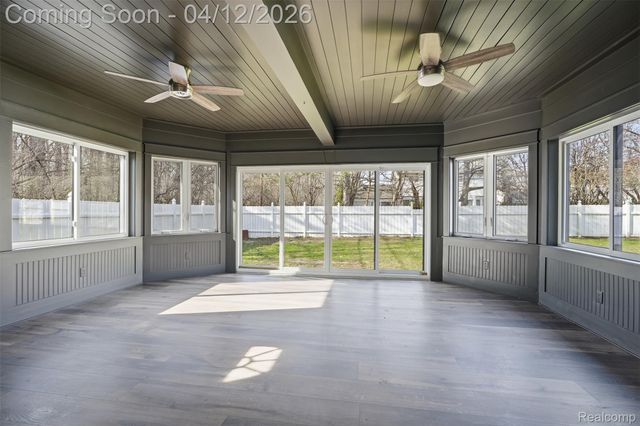 18878 Sunbright Avenue, Lathrup Village, MI 48076