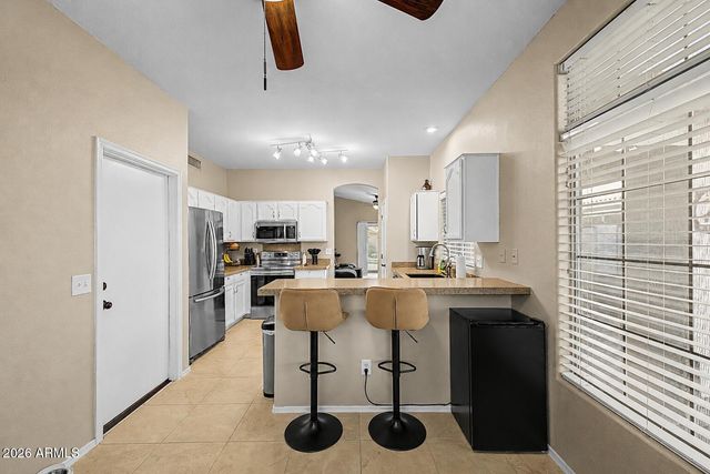 1044 W HEATHER Avenue, Gilbert, AZ 85233