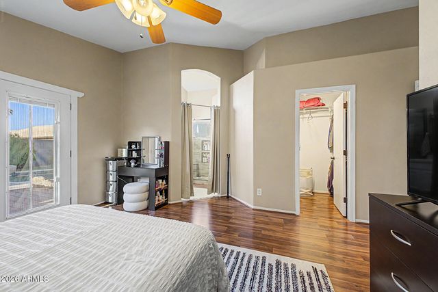1044 W HEATHER Avenue, Gilbert, AZ 85233