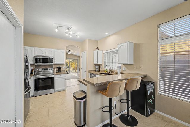 1044 W HEATHER Avenue, Gilbert, AZ 85233