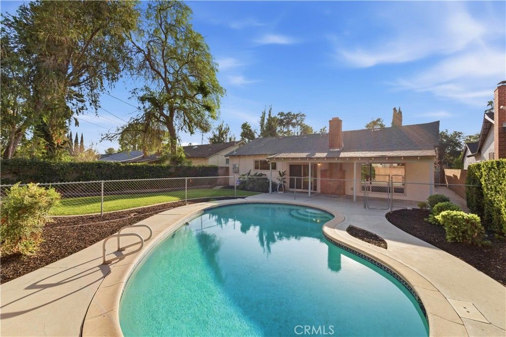 Image 38 of property listing at 8828 Collett, North Hills, CA 91343