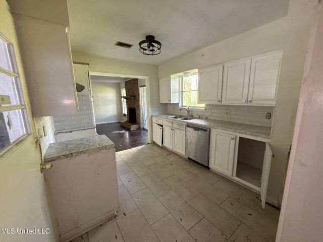 5348 Keele Street, Jackson, MS 39206