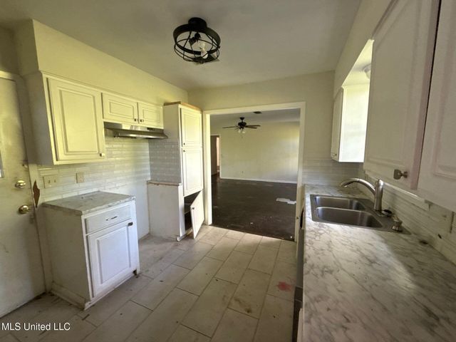 5348 Keele Street, Jackson, MS 39206