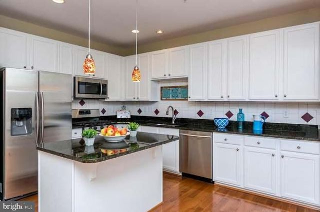 8743 STONEHOUSE DR, Ellicott City, MD 21043
