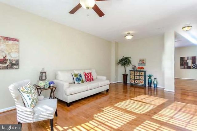 8743 STONEHOUSE DR, Ellicott City, MD 21043