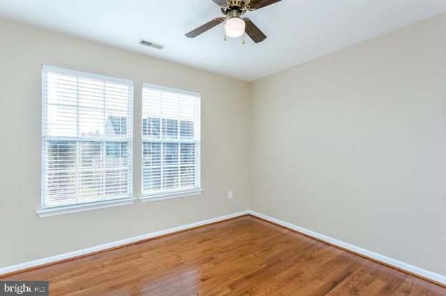 8743 STONEHOUSE DR, Ellicott City, MD 21043