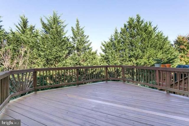 8743 STONEHOUSE DR, Ellicott City, MD 21043