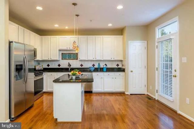 8743 STONEHOUSE DR, Ellicott City, MD 21043