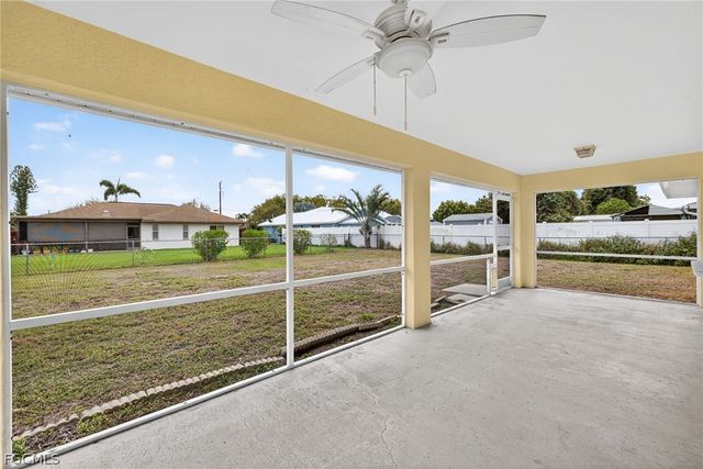 1023 SE 18th AVE, Cape Coral, FL 33990