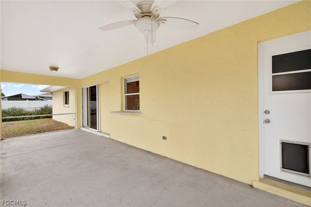 1023 SE 18th AVE, Cape Coral, FL 33990