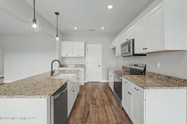 12255 Eason Farm Road, Byhalia, MS 38611