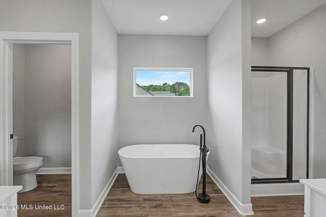 12255 Eason Farm Road, Byhalia, MS 38611