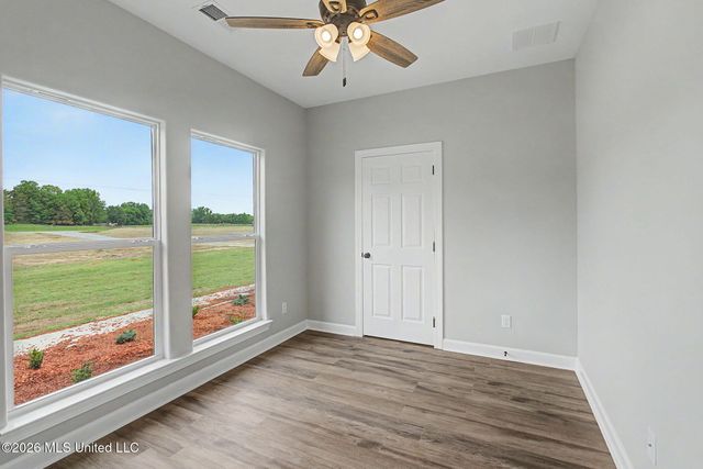 12255 Eason Farm Road, Byhalia, MS 38611