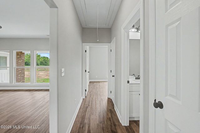 12255 Eason Farm Road, Byhalia, MS 38611