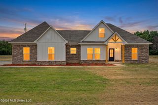 12255 Eason Farm Road, Byhalia, MS 38611