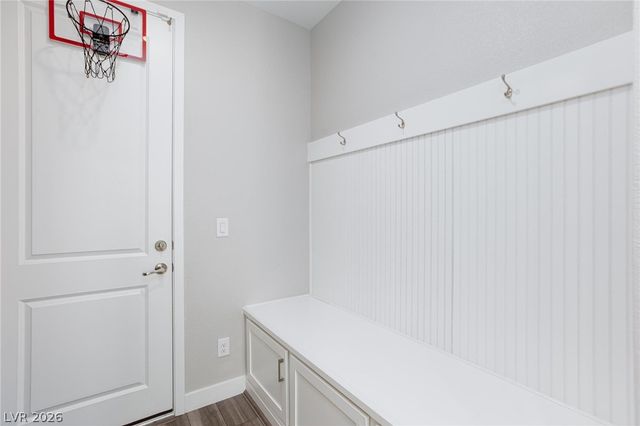 8910 Gilpin Street, Las Vegas, NV 89166