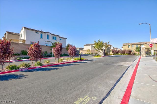 8910 Gilpin Street, Las Vegas, NV 89166