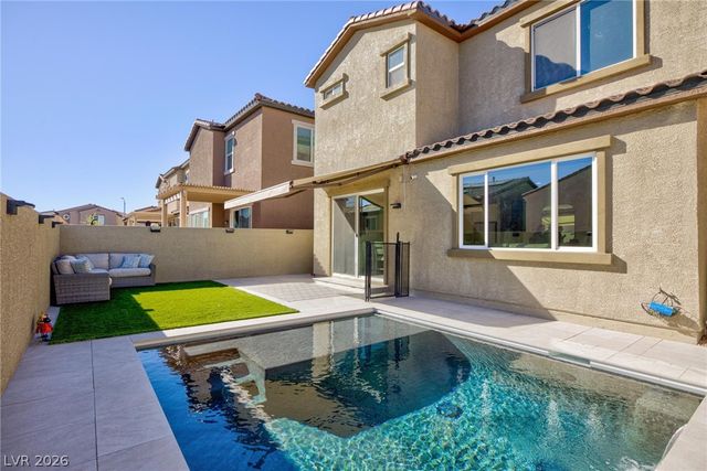 8910 Gilpin Street, Las Vegas, NV 89166