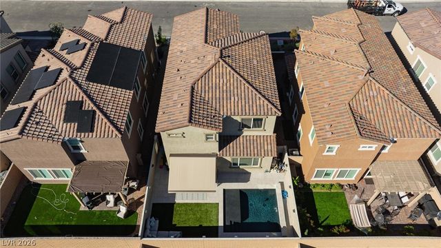 8910 Gilpin Street, Las Vegas, NV 89166