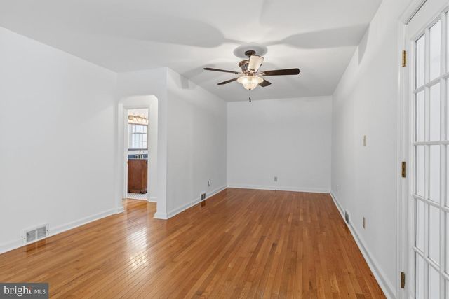 681 JACKSON AVE, Glenside, PA 19038