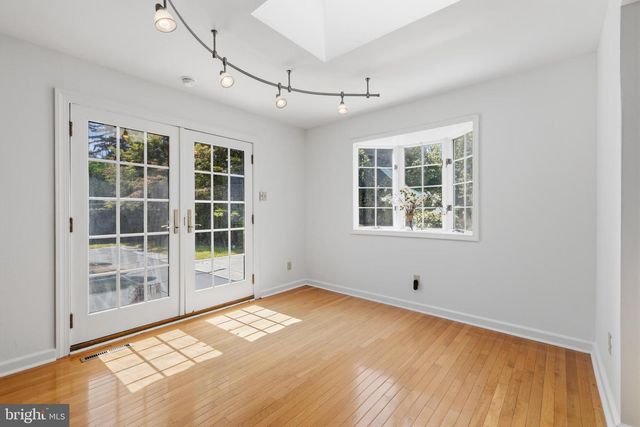 681 JACKSON AVE, Glenside, PA 19038
