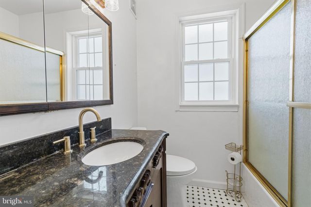 681 JACKSON AVE, Glenside, PA 19038