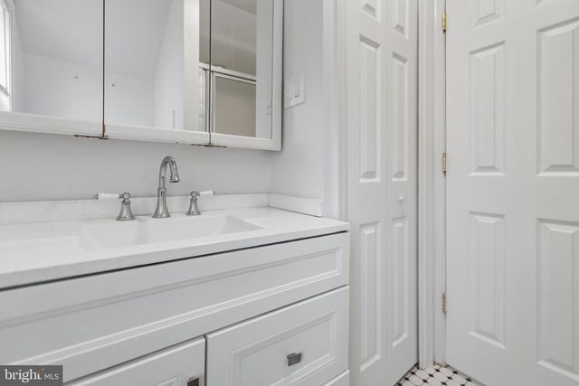 681 JACKSON AVE, Glenside, PA 19038