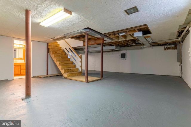 681 JACKSON AVE, Glenside, PA 19038