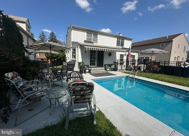 681 JACKSON AVE, Glenside, PA 19038