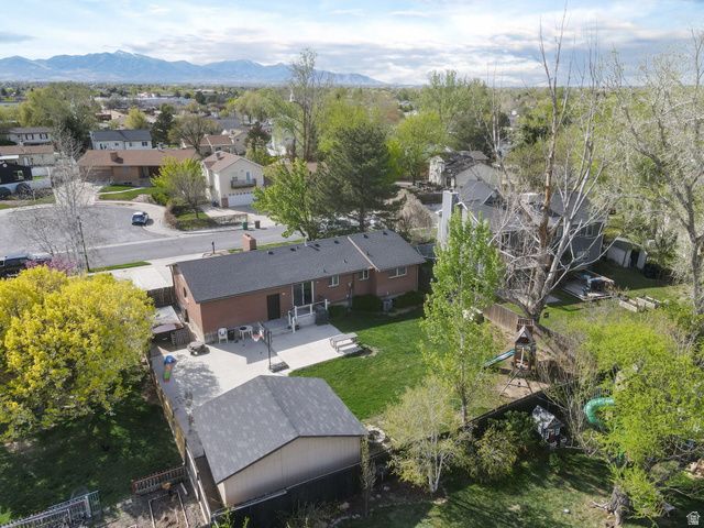 8961 S GALILEE WAY, West Jordan, UT 84088
