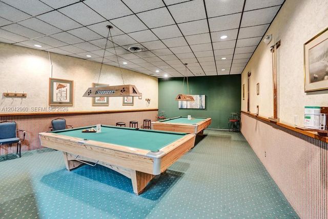 1000 Colony Point Circle 422, Pembroke Pines, FL 33026