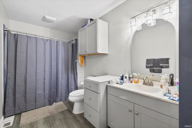 537 S Birch Street, Ellettsville, IN 47429