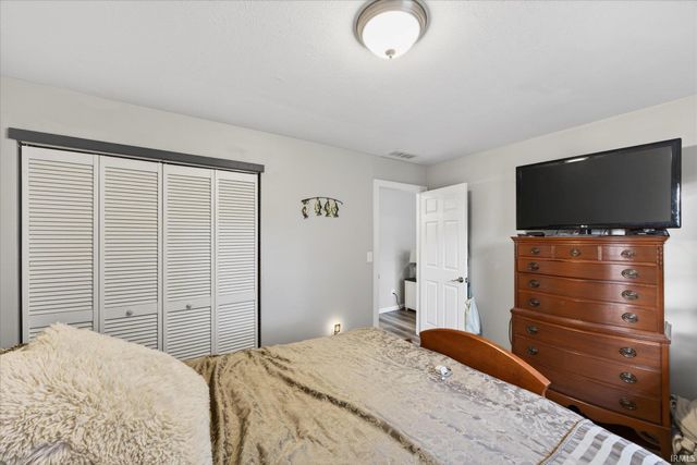 537 S Birch Street, Ellettsville, IN 47429