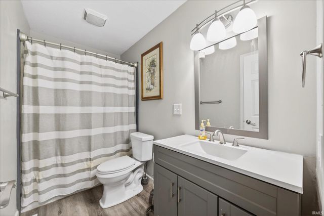 537 S Birch Street, Ellettsville, IN 47429