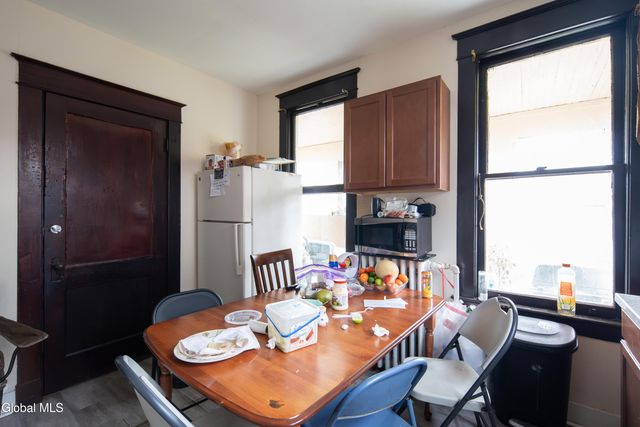 10 Putnam Street, Albany, NY 12202