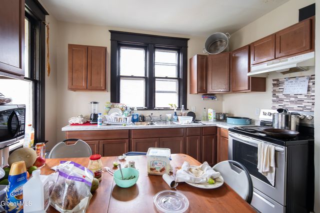 10 Putnam Street, Albany, NY 12202