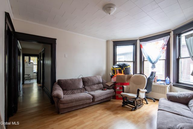 10 Putnam Street, Albany, NY 12202