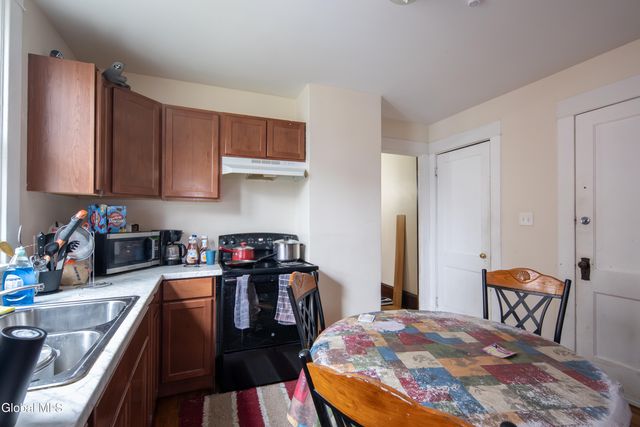 10 Putnam Street, Albany, NY 12202