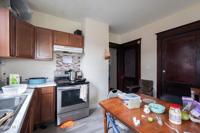 10 Putnam Street, Albany, NY 12202