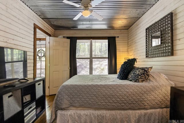 256 Southridge Rd, Malvern, AR 72104