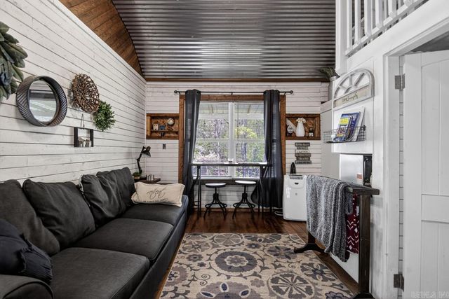 256 Southridge Rd, Malvern, AR 72104