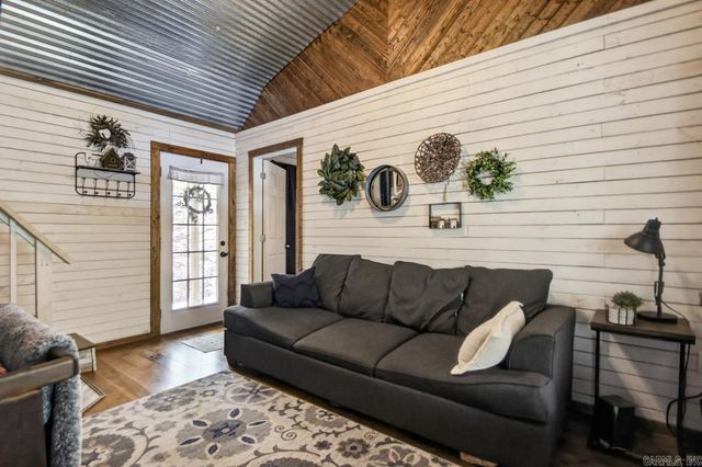 256 Southridge Rd, Malvern, AR 72104