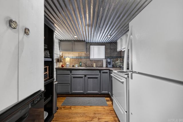 256 Southridge Rd, Malvern, AR 72104