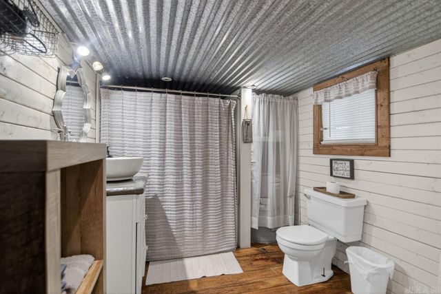 256 Southridge Rd, Malvern, AR 72104