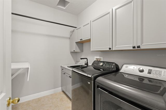 3790 EAGLE ISLE CIRCLE, Kissimmee, FL 34746