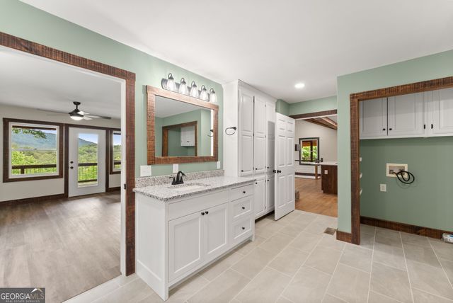 707 S Fern Cove Road, Sautee Nacoochee, GA 30571