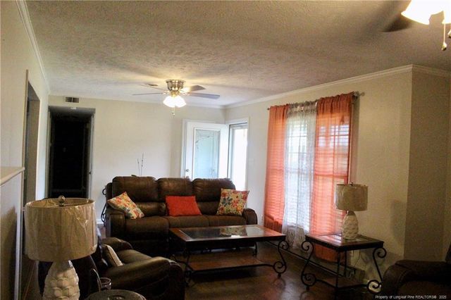 3253 Meadow Road, Lumberton, NC 28358