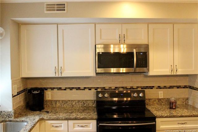 3253 Meadow Road, Lumberton, NC 28358